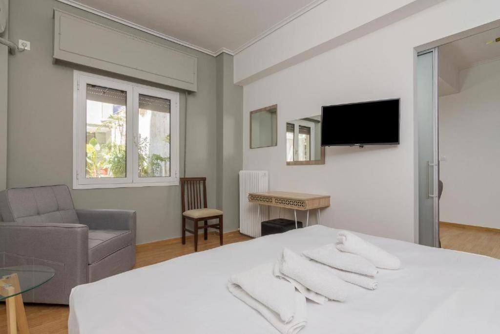 Fully Renovated 1 Bedroom Condo Αθήνα Εξωτερικό φωτογραφία